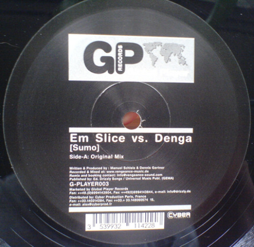 Em Slice Vs. Denga - Sumo